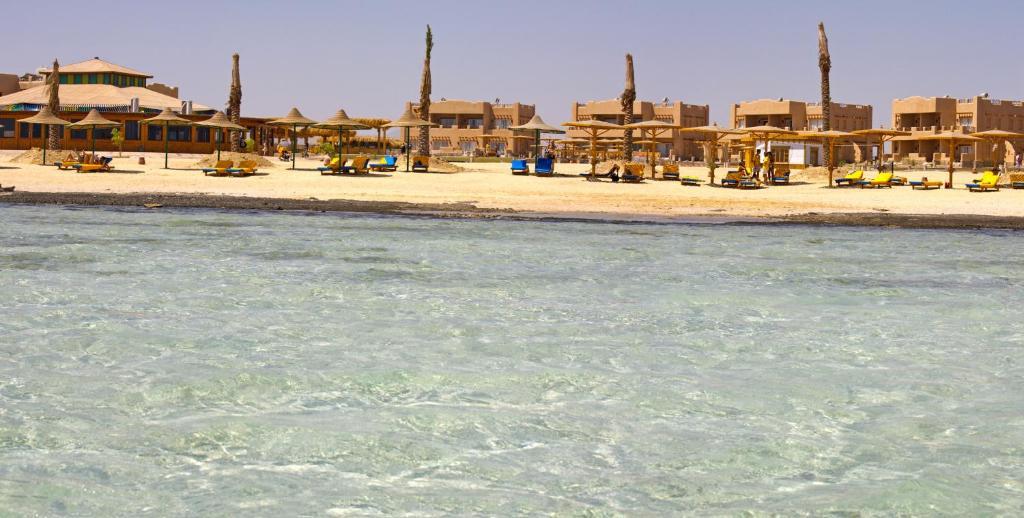 Marsa Alam Nubian Inn Laguna Beach Resort (Adults Only) מראה חיצוני תמונה