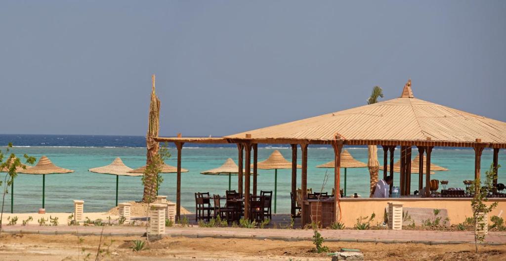 Marsa Alam Nubian Inn Laguna Beach Resort (Adults Only) מראה חיצוני תמונה