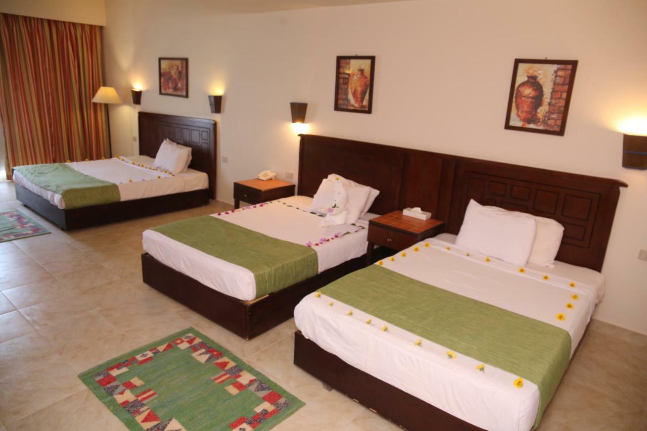 Marsa Alam Nubian Inn Laguna Beach Resort (Adults Only) מראה חיצוני תמונה