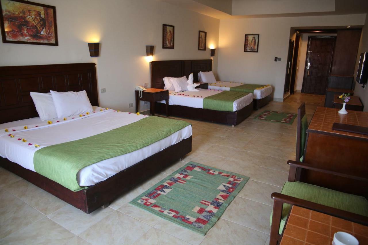 Marsa Alam Nubian Inn Laguna Beach Resort (Adults Only) מראה חיצוני תמונה